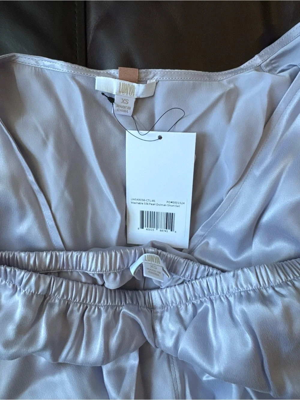 LUNYA BNWT Washable Silk Pearl Dolman Short Set in Crescent Lavender Size XS